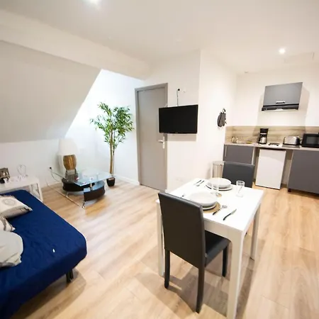 Apartment Maleika !!! Superbe T2 Staging Avec Parking Gratuit !!! Saint-Quentin (Aisne)