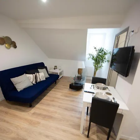 Apartment Maleika !!! Superbe T2 Staging Avec Parking Gratuit !!! Saint-Quentin (Aisne)